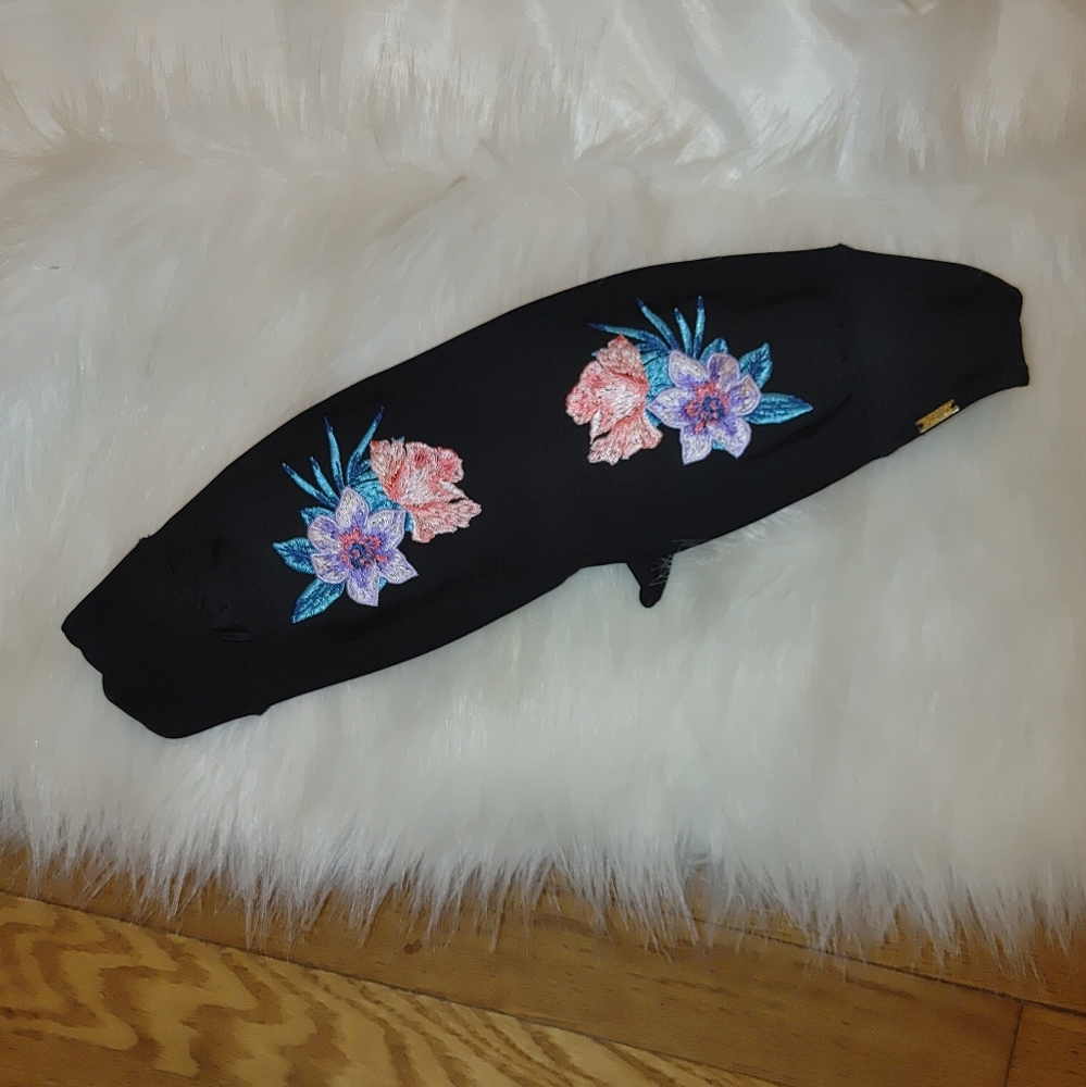 VS PINK EMBROIDERED BANDEAU BIKINI TOP XS